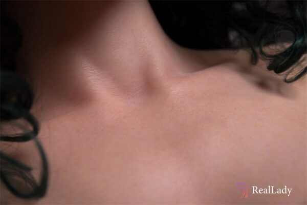 Billie: Fun Party Girl Sex Doll - Image 27